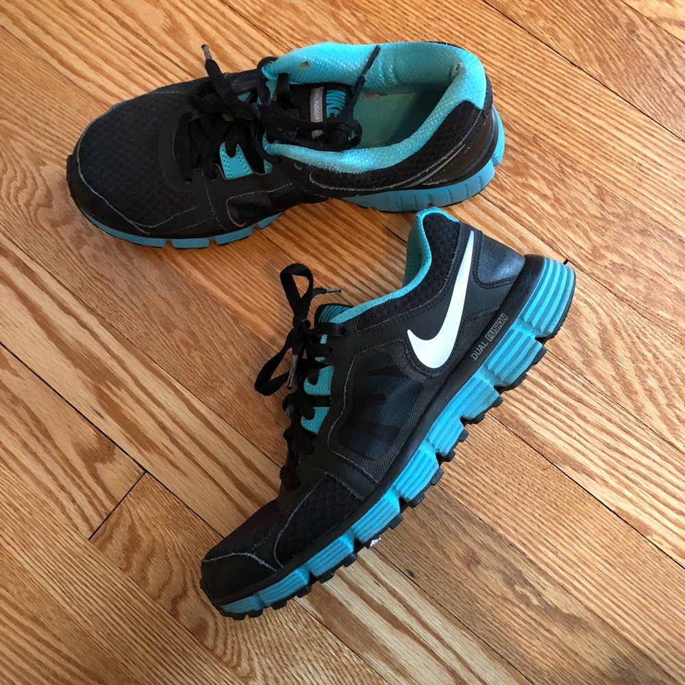 Nike running gym sneaker
